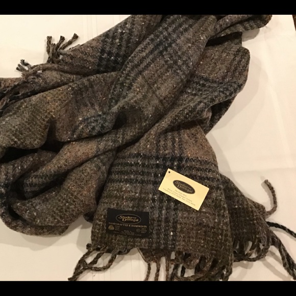 Studio Donegal Tweed Wool Throw - Picture 1 of 5